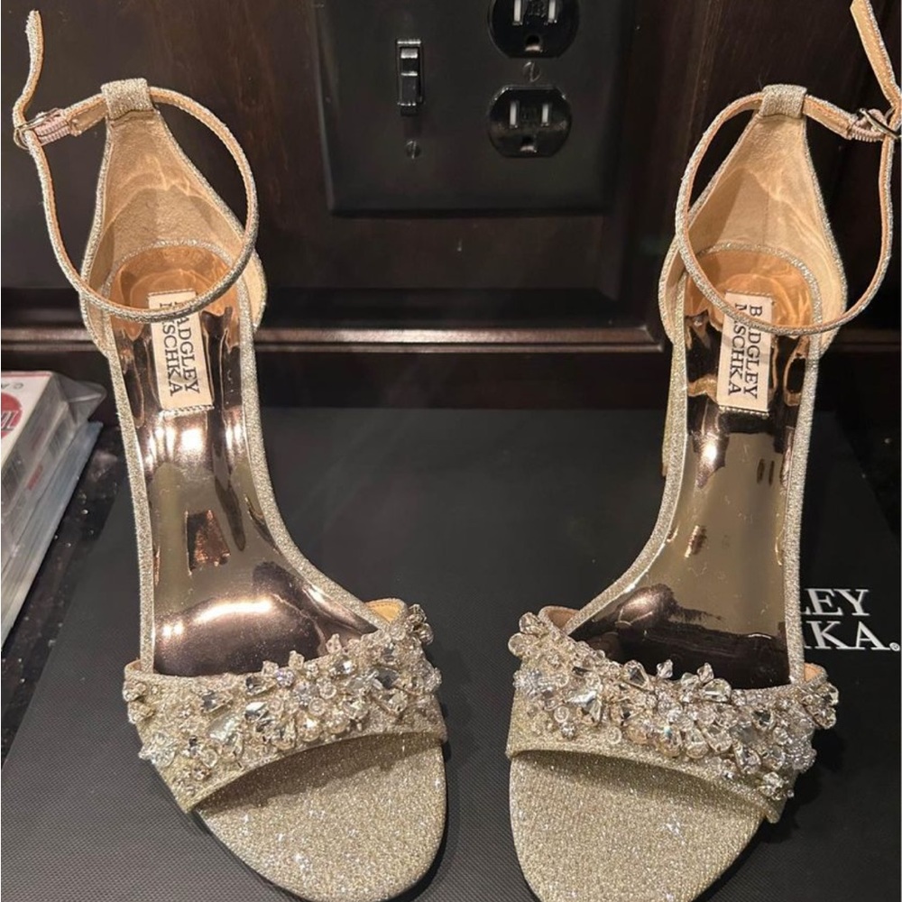 Badgley Mischka 7.5